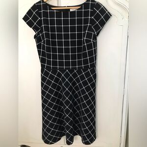 White House Black Market Black Cream Windowpane Cap Sleeve Classic Dress 10
